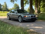 BMW 750i E38 - BMW 750: E38