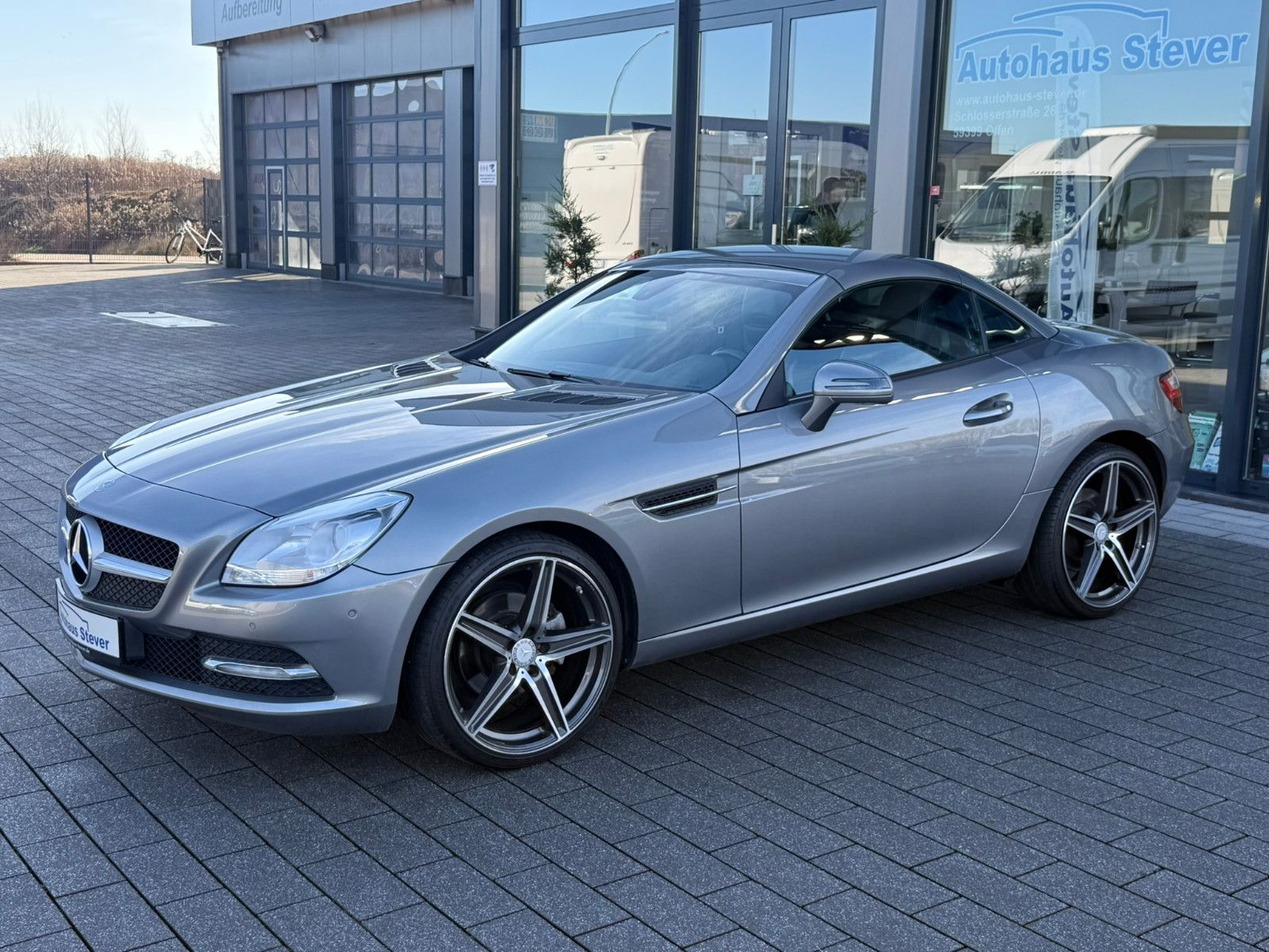 Fahrzeugabbildung Mercedes-Benz SLK 200 SLK Roadster  BlueEfficiency Edition 1