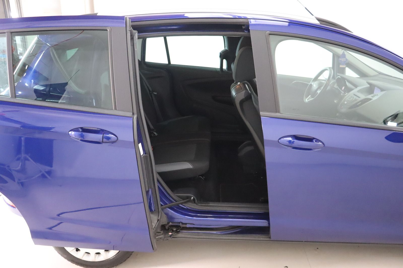 Fahrzeugabbildung Ford B-Max SYNC Edition * Navi * SHZ * PDC