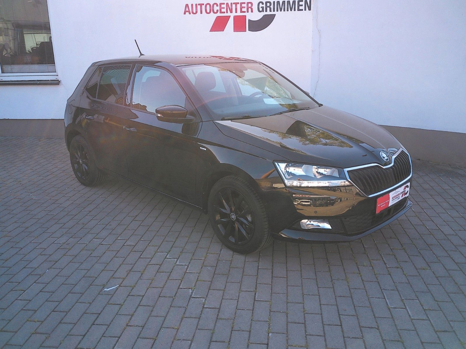 Fahrzeugabbildung SKODA Fabia Drive 1.0 TSI SmartLink PDC