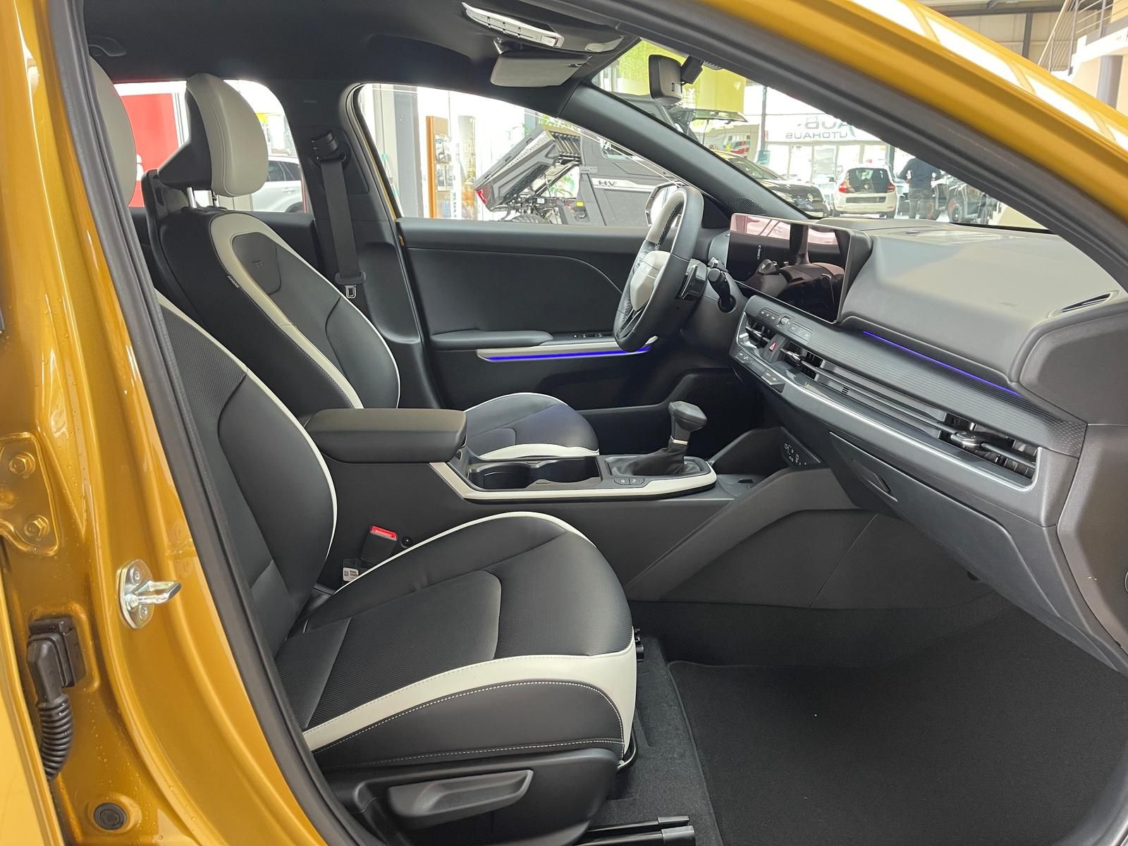 Kia K4 - Bild 14