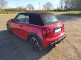 MINI John Cooper Works Cabrio JCW Cabrio Remus Voll - rote MINI John Cooper Works Cabrio