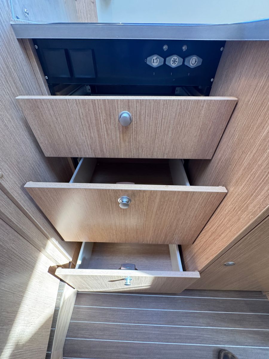 Fahrzeugabbildung Sunlight T 68 FIAT DUCATO NAVI KAMERA SAT TV EB & HUBBETT