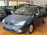 Ford Focus/KLIMA/ALU/SHZ/EFH/WGFS/BC/SERVO/TOP - Ford aus 2001