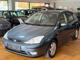 Ford Focus/KLIMA/ALU/SHZ/EFH/WGFS/BC/SERVO/TOP - Ford aus 2001