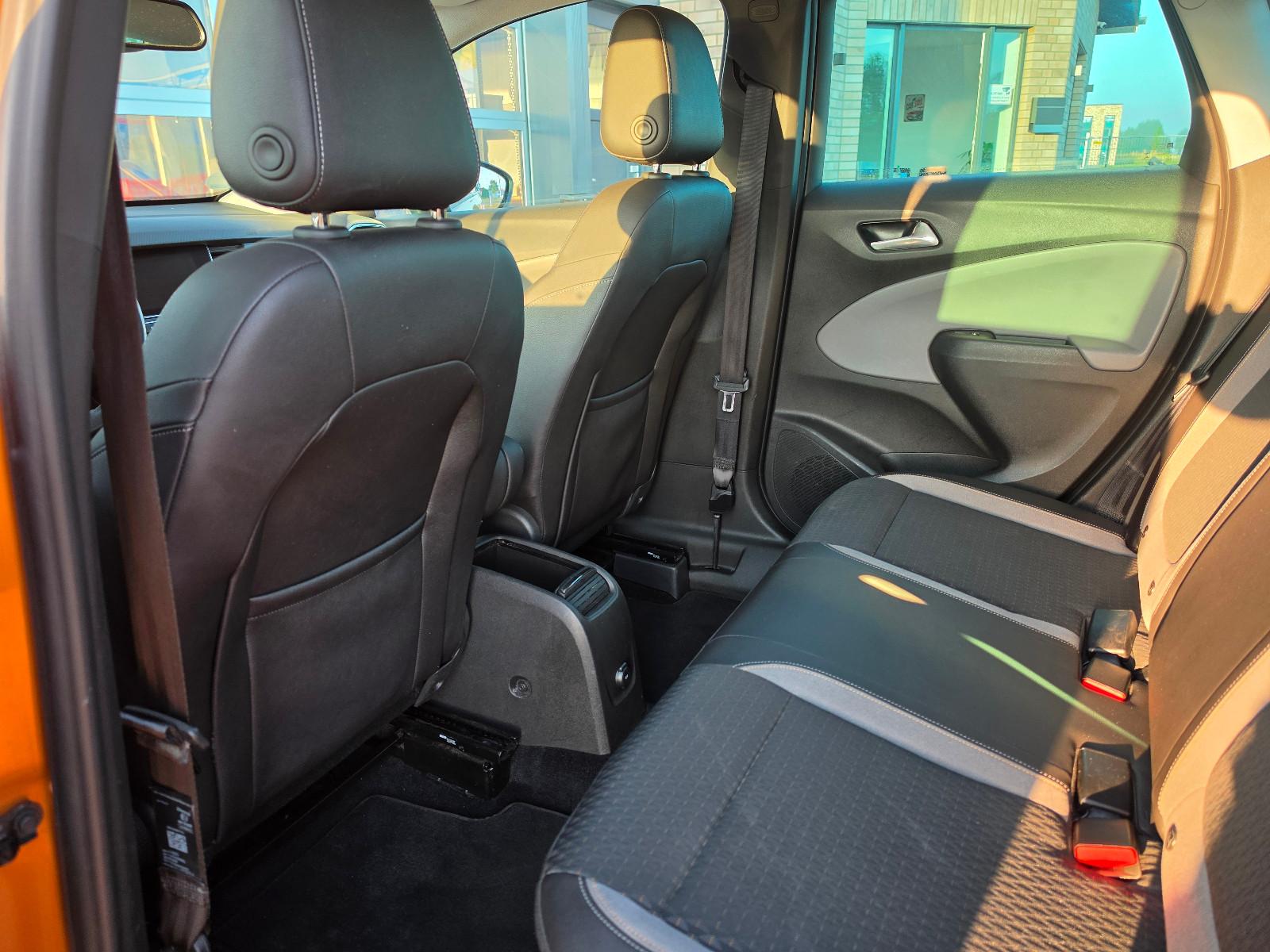 Opel Crossland (X) TÜV Neu/LED/AHK/CarPlay/Allwetter.