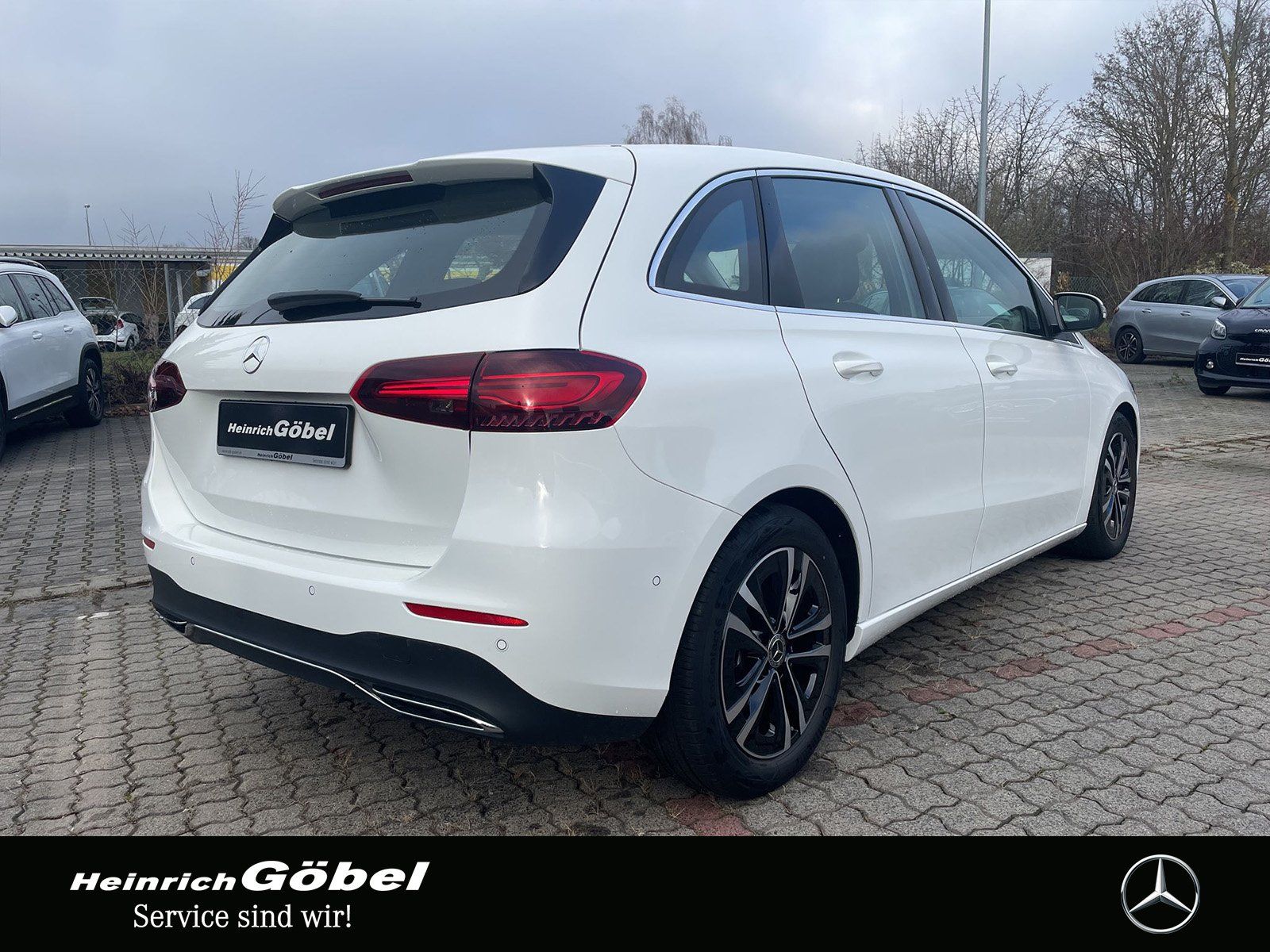 Fahrzeugabbildung Mercedes-Benz B 200 PROGRESSIVE*DISTRONIC*EASY-PACK*TOTWINKEL