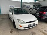 Ford Focus Turnier 1.8TD 55kW - Ford Focus aus 2001: Kombi