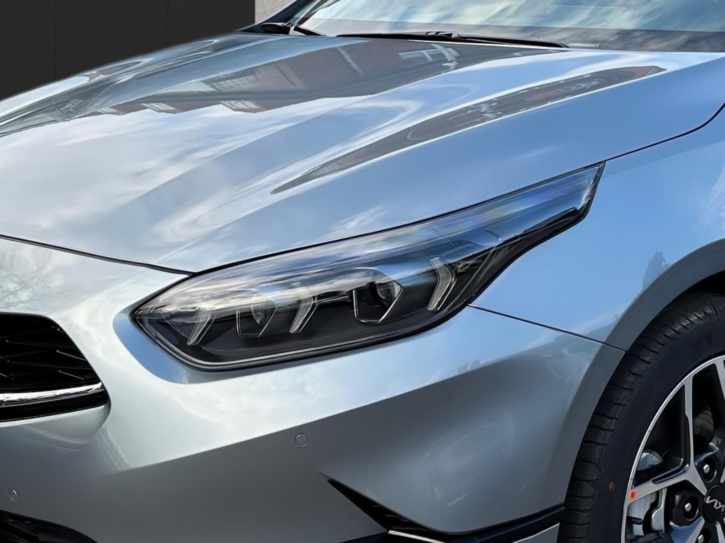 Kia Ceed_sw 1.0 Ultimate Ed. STYLE-PAKET NAVI RÜCKFA