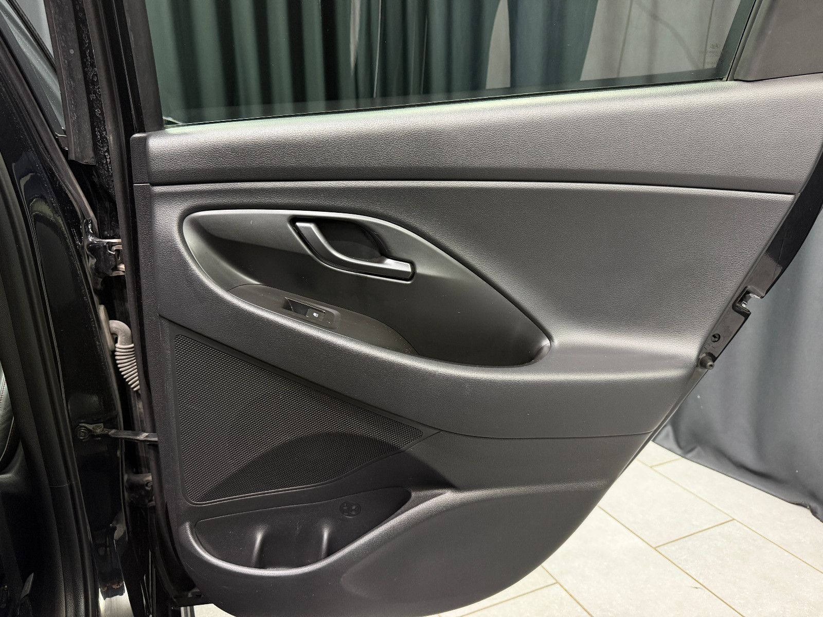 Fahrzeugabbildung Hyundai i30 Fastback N Performance|SCHALTER|PDC|NAVI