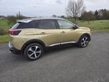 Peugeot 3008 1.2 PureTech 130 EAT6 Allure, Pano,AHK - Peugeot 3008: 1.6