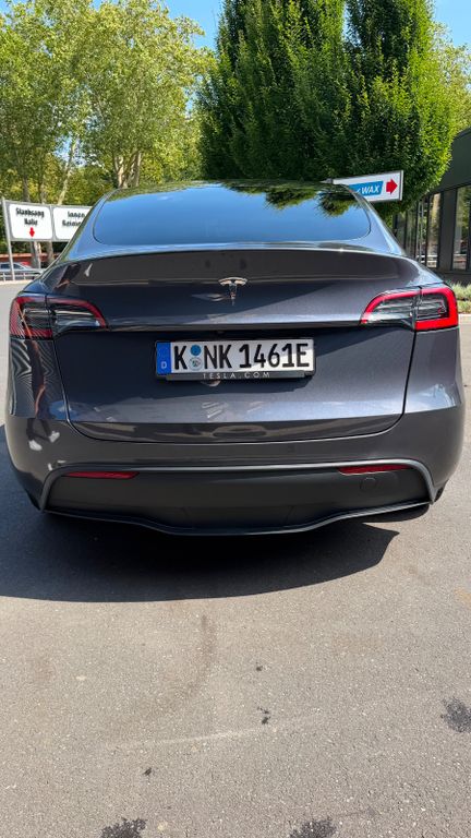 Image of Tesla Model Y