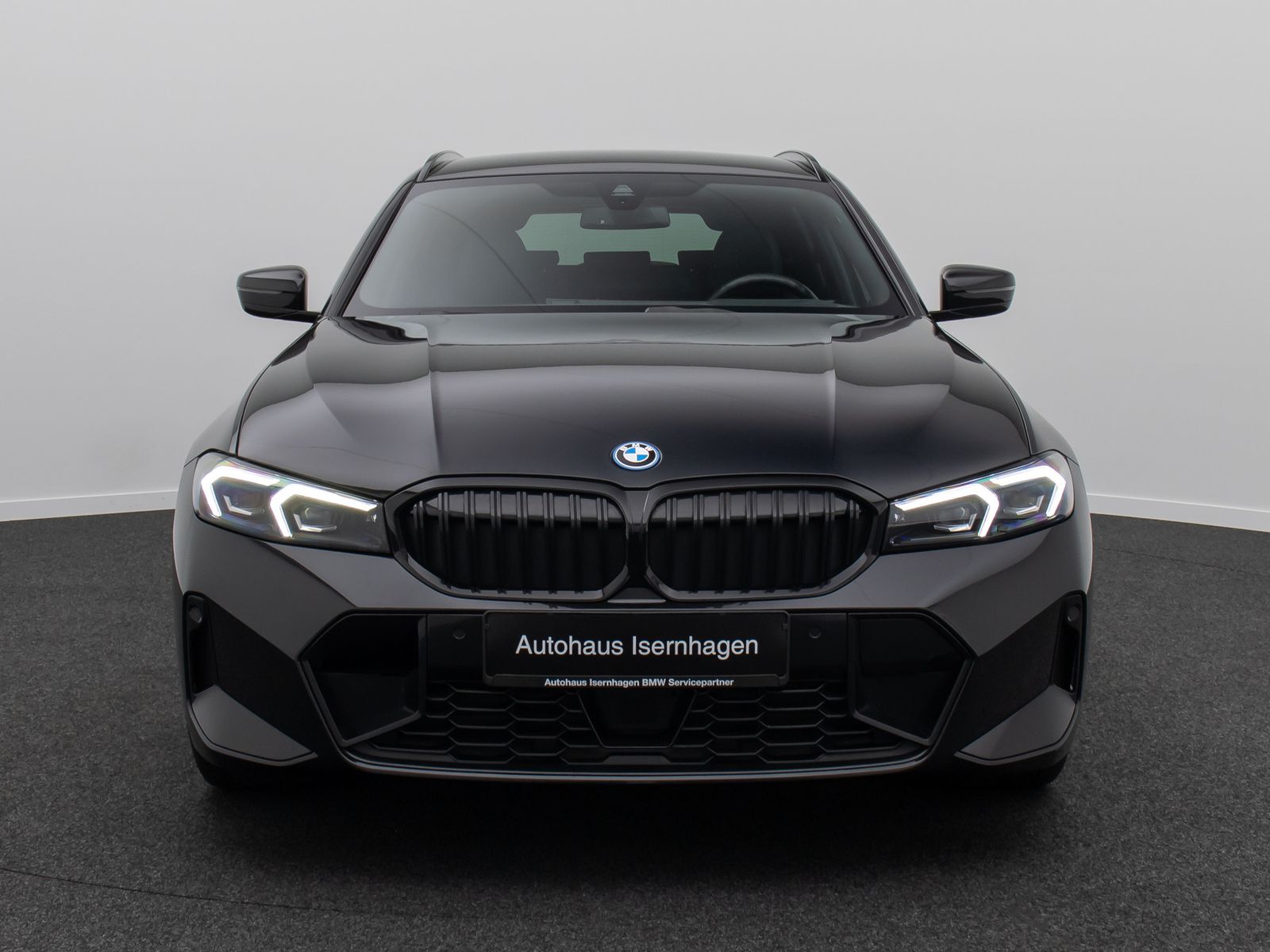 Fahrzeugabbildung BMW 330e M Sport Pro Kamera HUD DAB H/K Komfort 19"