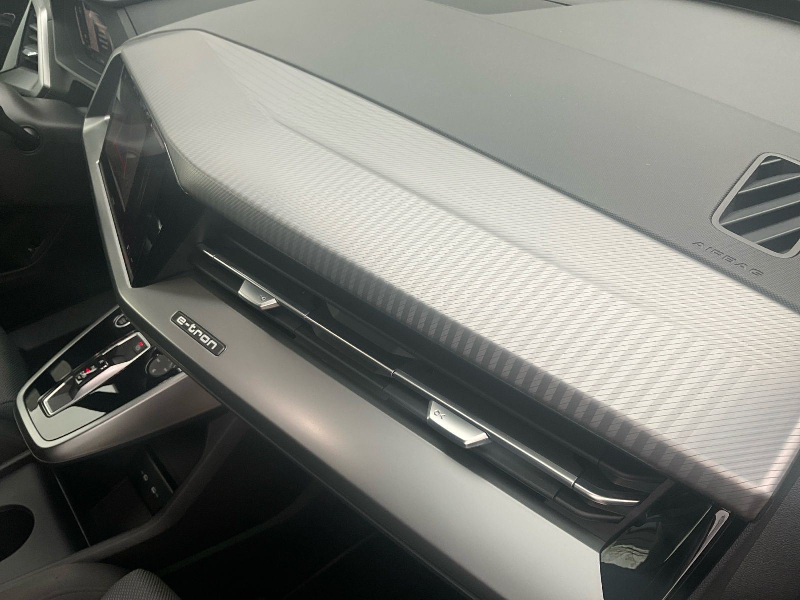 Audi Q4 e-tron - Bild 18