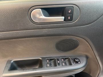 Volkswagen Golf Plus VI Match *TEILLEDER*NAVI*SZHZ*PDC*