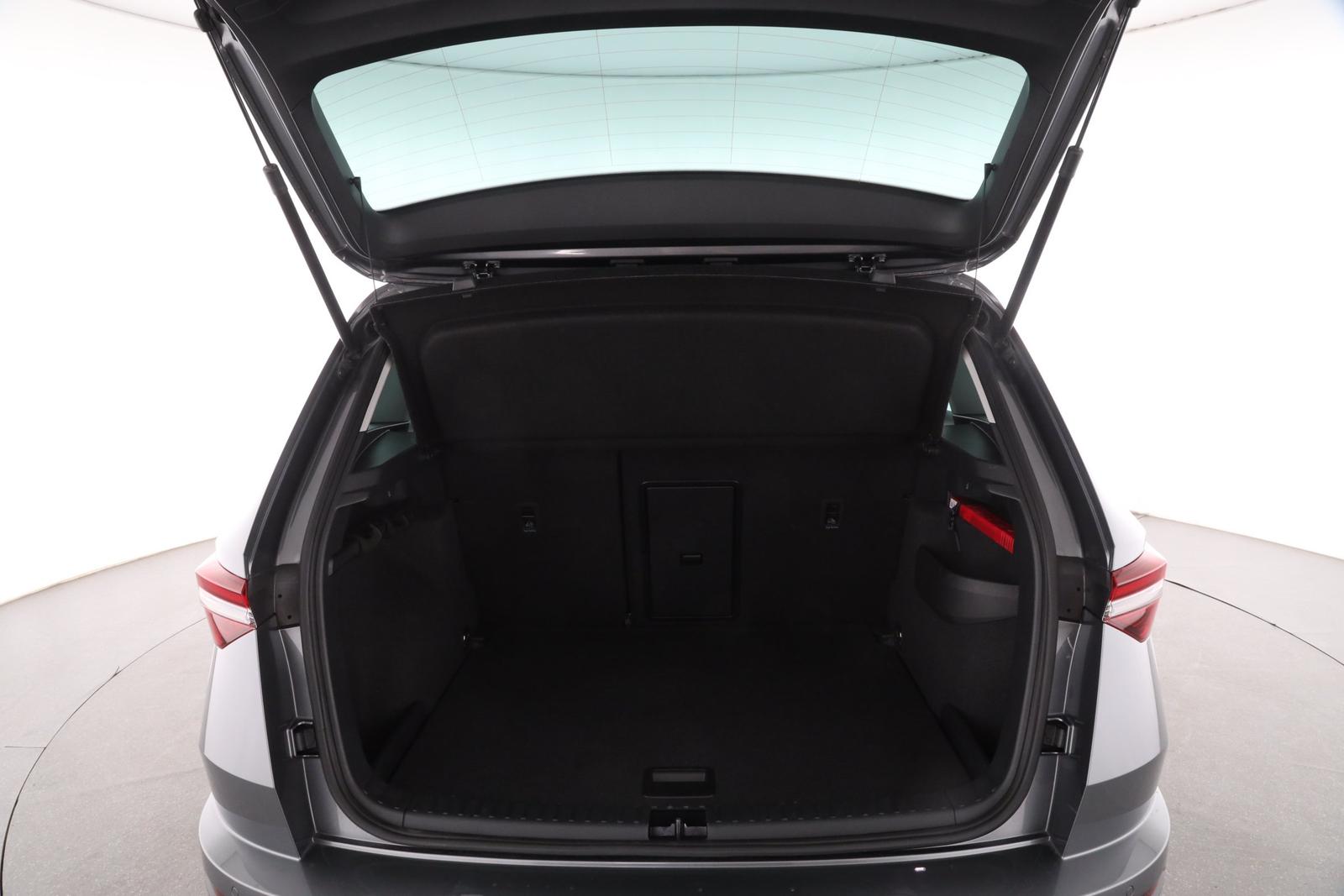 Skoda KAROQ 1.5 TSI DSG SELECTION | NAVI | LED | AHK |