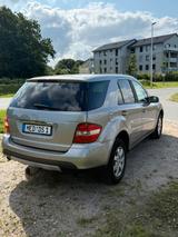 Mercedes-Benz ML 320 CDI 4MATIC AIRMATIC OFFROAD |HU NEU| PANO - Mercedes-Benz ML 320: Cdi 4matic