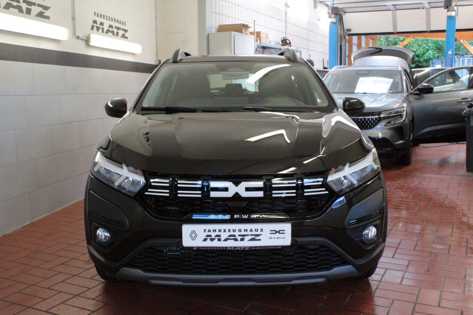 Fahrzeugabbildung Dacia Sandero Stepway TCe 90 Expression *WInterpaket*