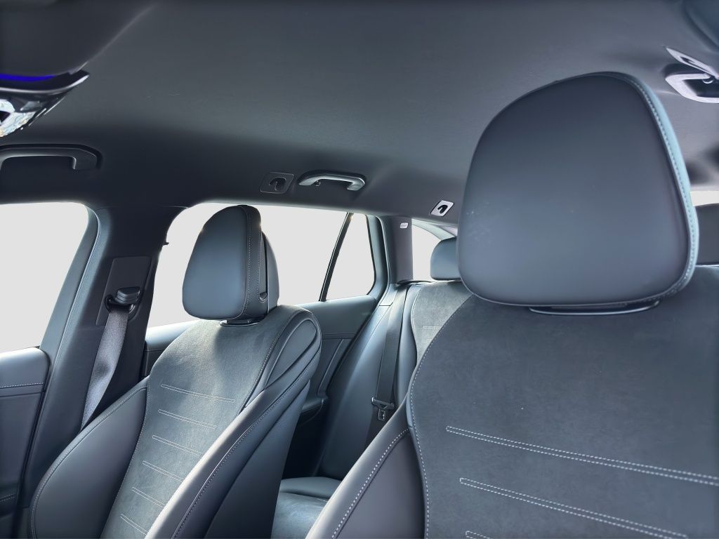 Fahrzeugabbildung Mercedes-Benz C 300 T-Modell AMG Line*el. Heckklappe*LED*AHK