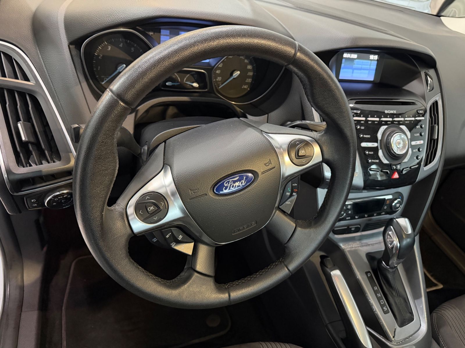 Fahrzeugabbildung Ford Focus Lim. Titanium