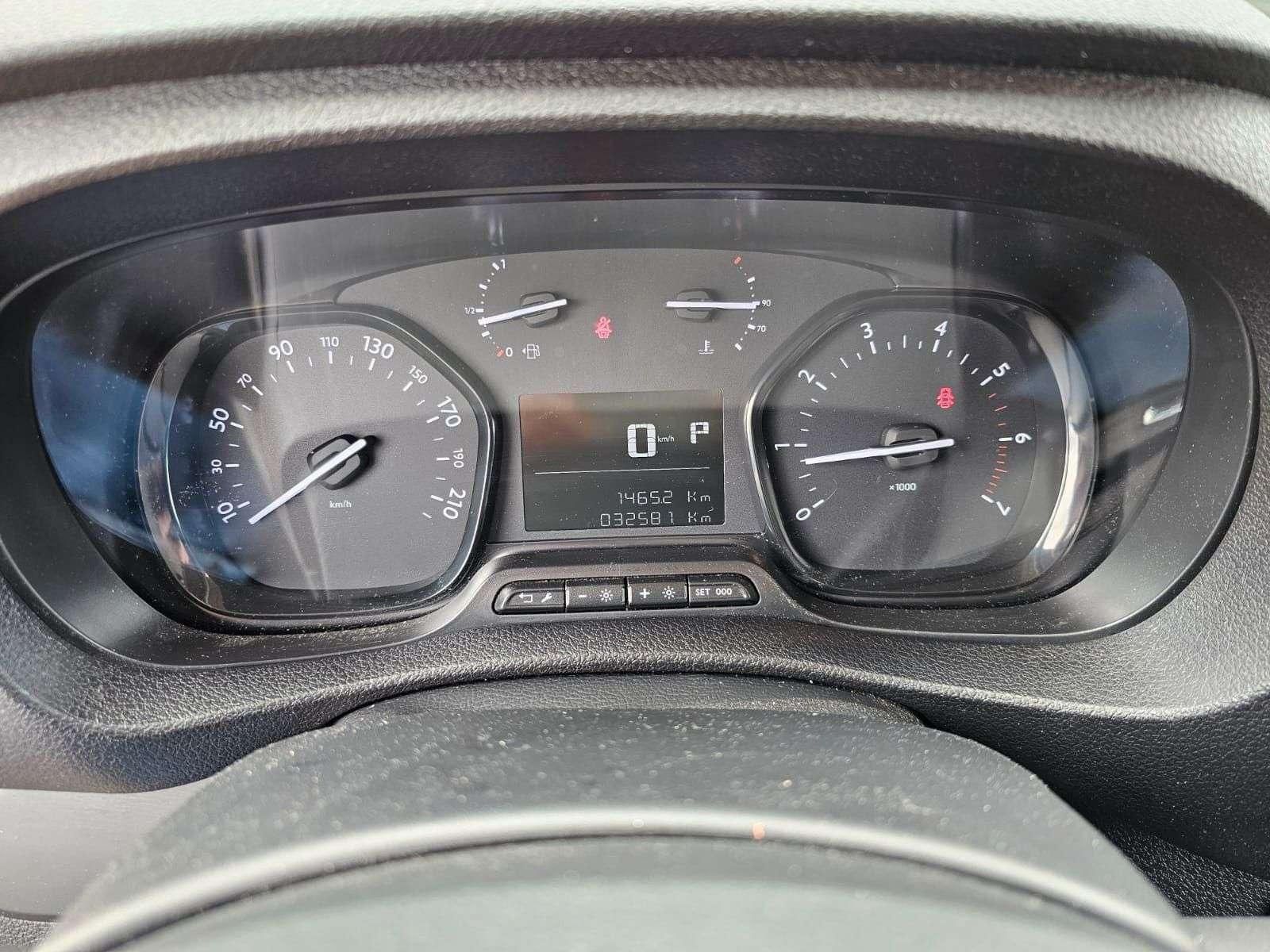 Fahrzeugabbildung Fiat Scudo 2.0 180PS L3 AT8 *Ausbau*RFK*