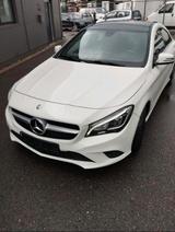 Mercedes-Benz CLA 250 DCT AMG Line/ Harman Kardon - gebrauchte Mercedes-Benz CLA 250 aus dem Jahr 2014