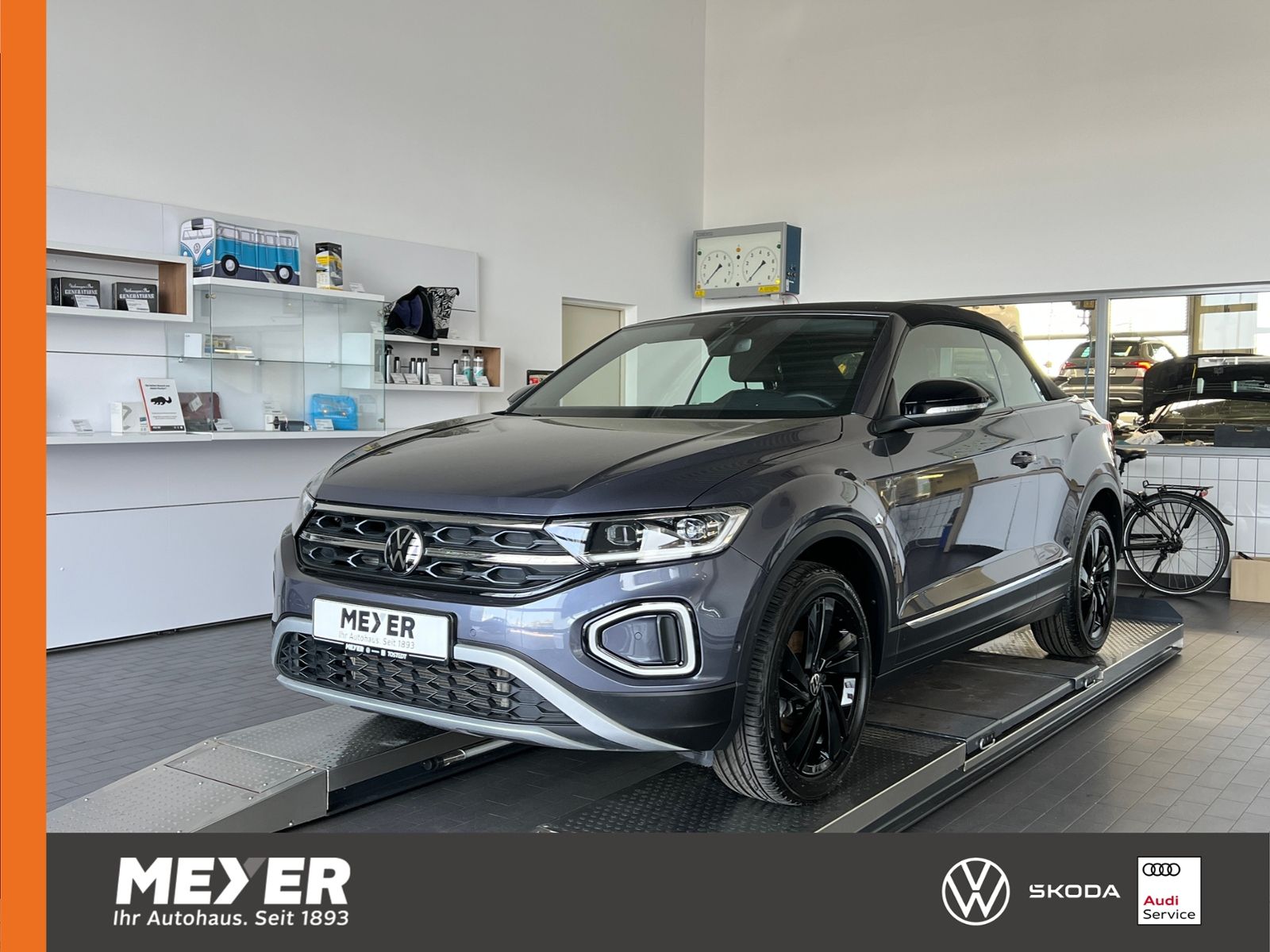 Fahrzeugabbildung Volkswagen T-Roc Cabriolet 1.5 TSI DSG *Black Style, AHK, L