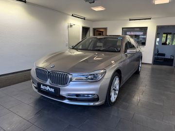 BMW 750 - 2