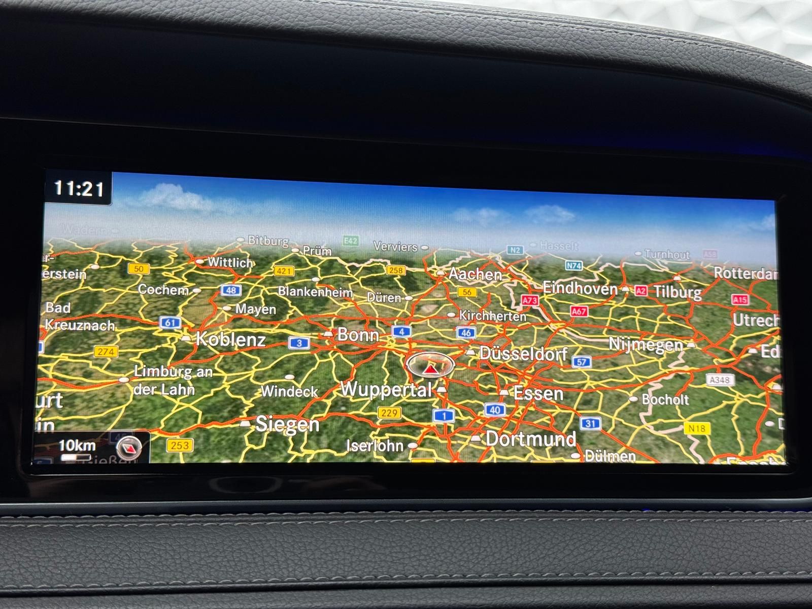 Fahrzeugabbildung Mercedes-Benz S 350d AIRMATIC/DISTRO/BURMESTER/KEYL/SOFTC/360°