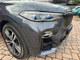 BMW X7 M50 d  Individual Pano 7 Sitze Laser Bi-Color - BMW 7-Sitzer