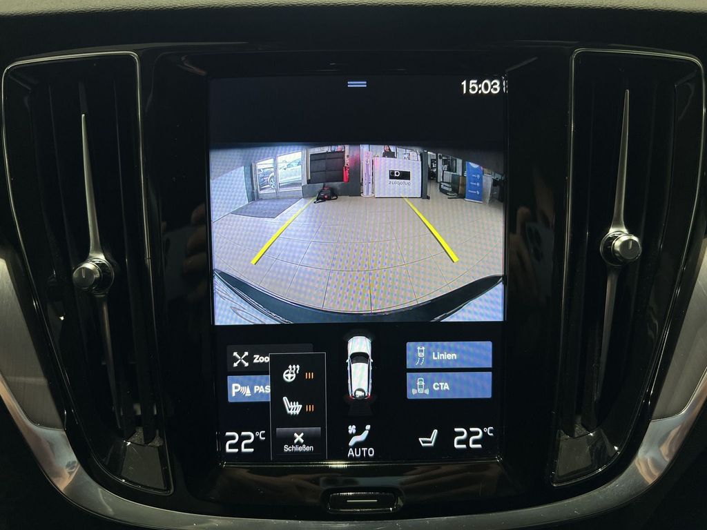 Volvo V60 B3 Momentum Pro BLIS Kamera LED WinterPro