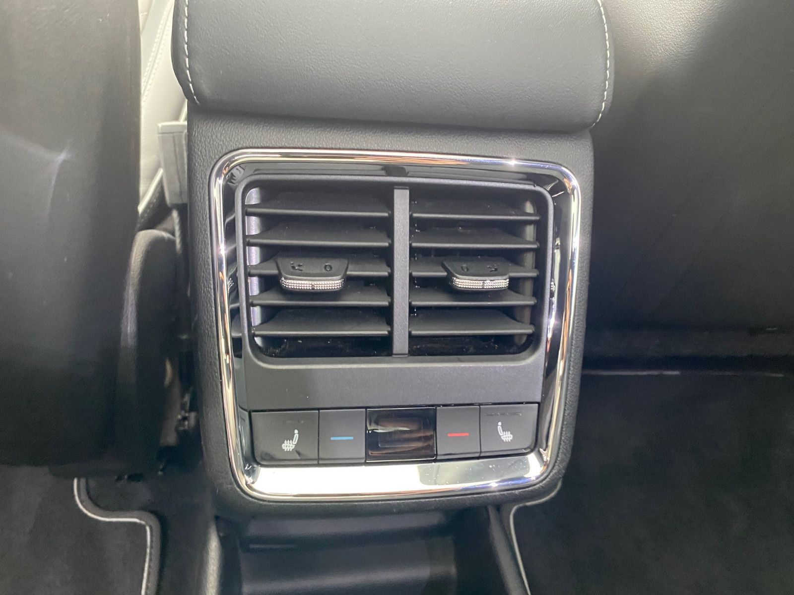 Fahrzeugabbildung SKODA Enyaq Coupé RS MAXX*360Kamera*CrystalFace*LEDER