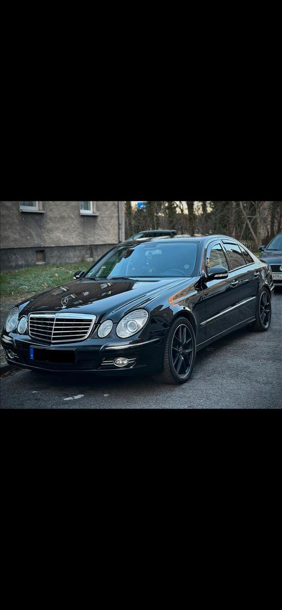 Mercedes-Benz E 280