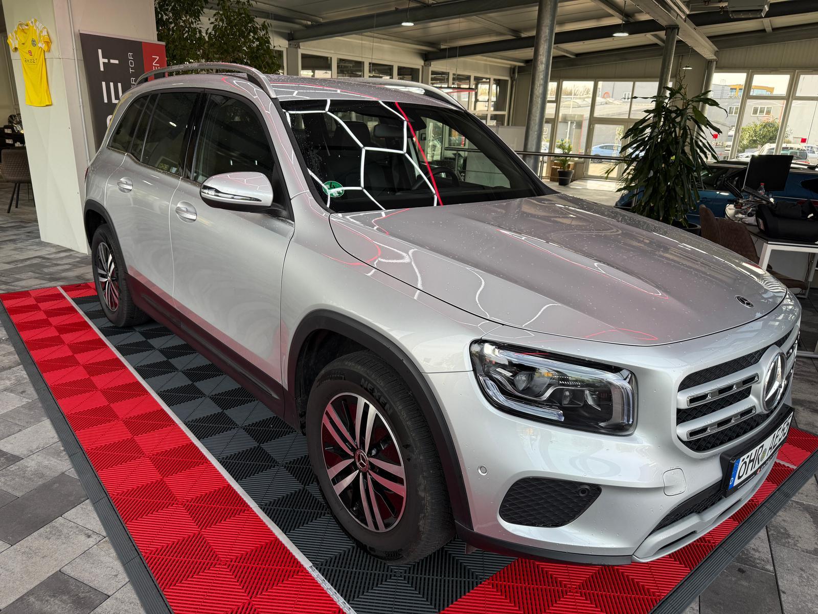 Mercedes-Benz GLB 220 , Navi, LED Multibeam, RFK