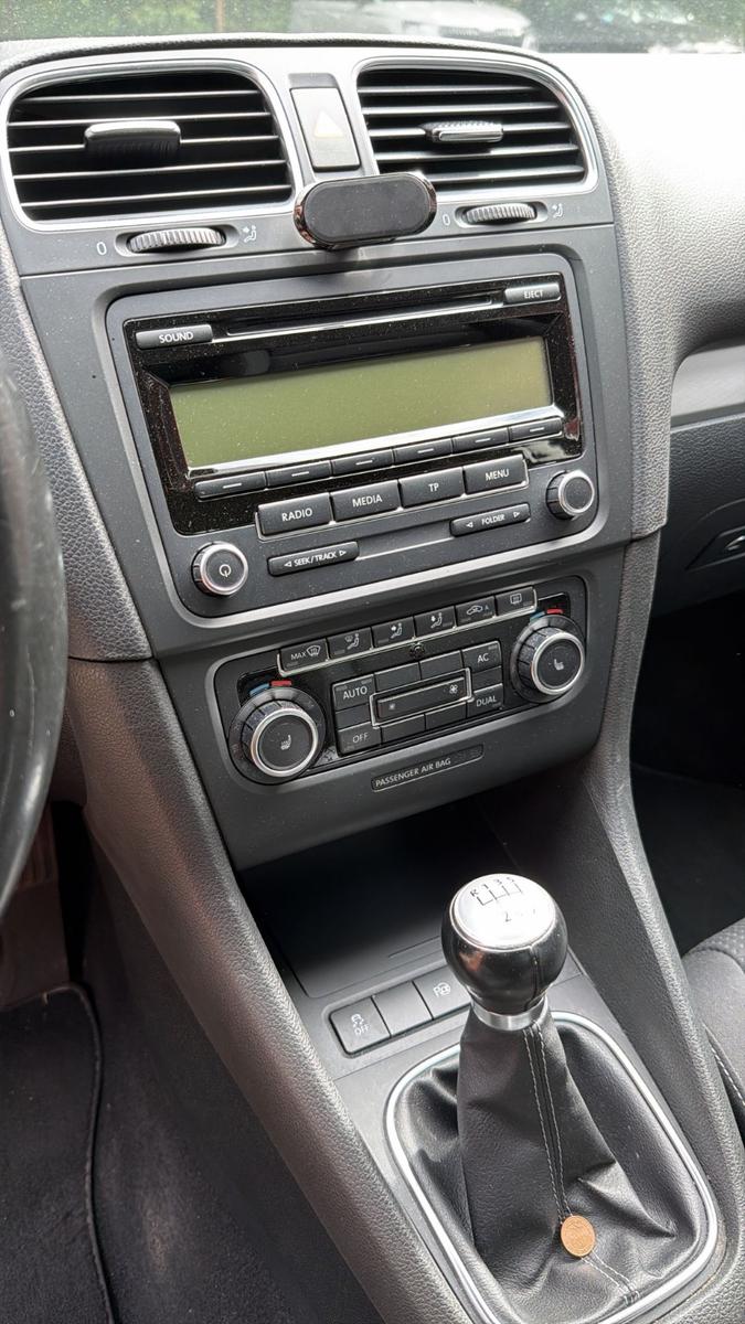 Volkswagen Golf 2010 — photo 6