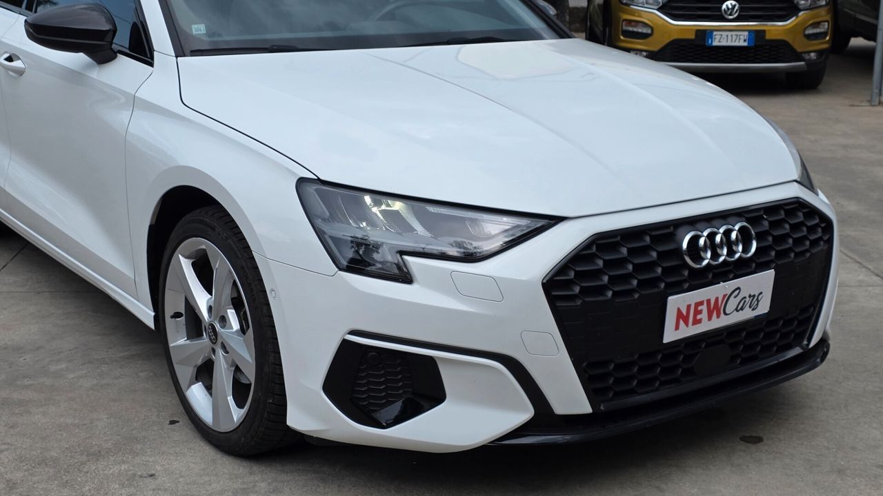 Audi A3 Sedan 30 TDI S line edition imagem 3