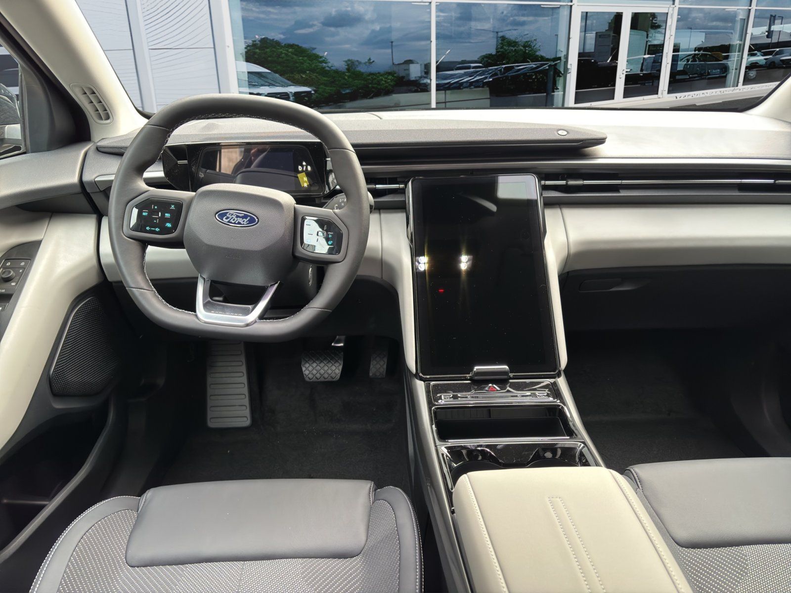 Fahrzeugabbildung Ford Explorer RWD