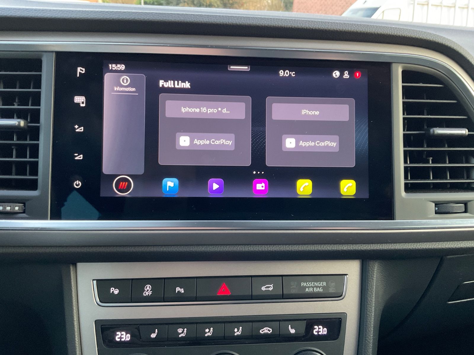 Fahrzeugabbildung SEAT Ateca 1.5 TSI Xperience DSG,Kamera,Navi,LED