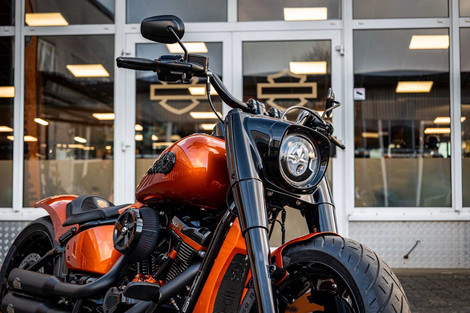 Fahrzeugabbildung Harley-Davidson DARK BOY FLFBS BLACK 117 MY25-H-D Kiel Custom
