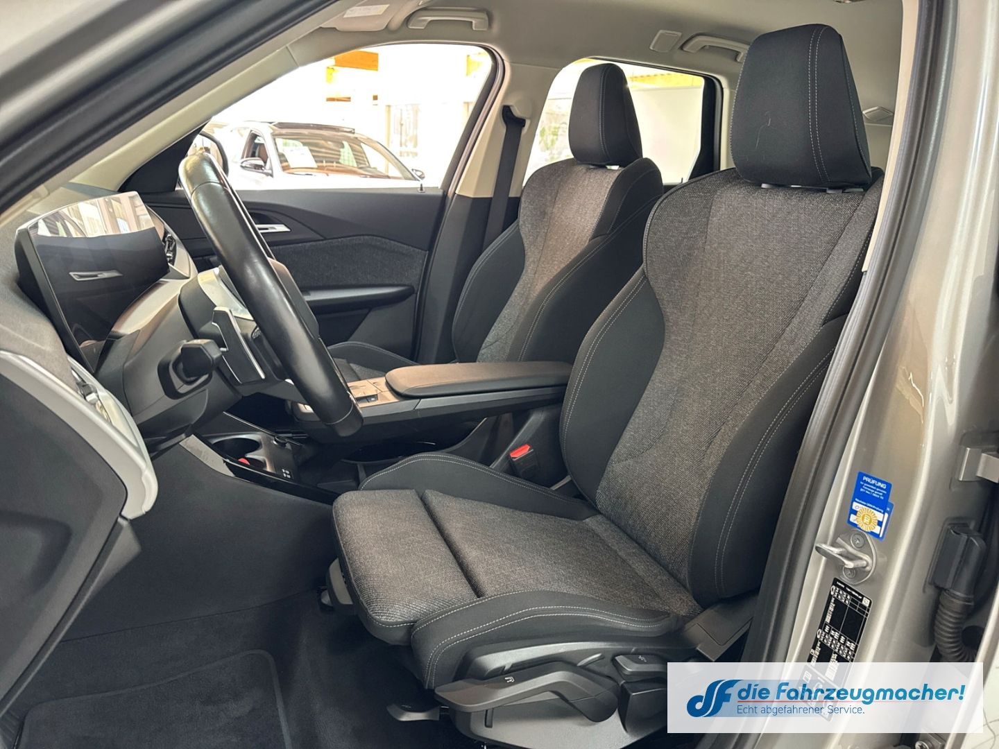 Fahrzeugabbildung BMW X1 20 d xDrive Park-Assistent Navi Digitales Coc