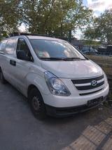 Hyundai H1 - gebrauchte Hyundai H-1 aus dem Jahr 2011