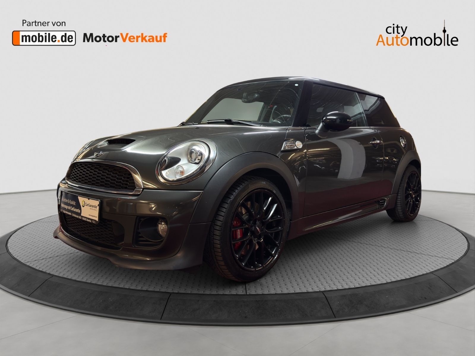 MINI JOHN_COOPER_WORKS