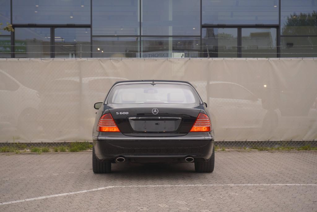 Mercedes-Benz S 600