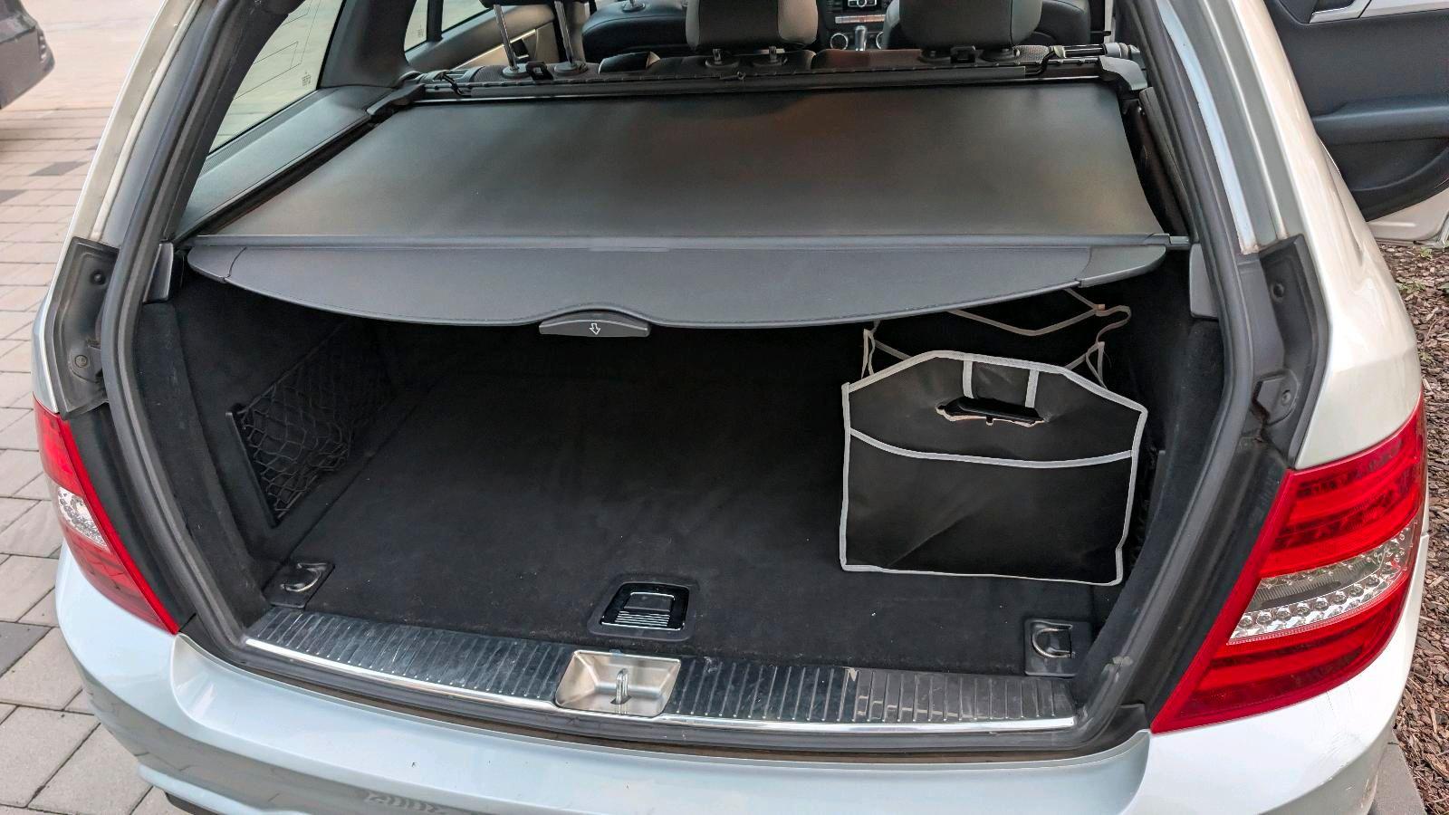 Mercedes-Benz C200 2012 — photo 8
