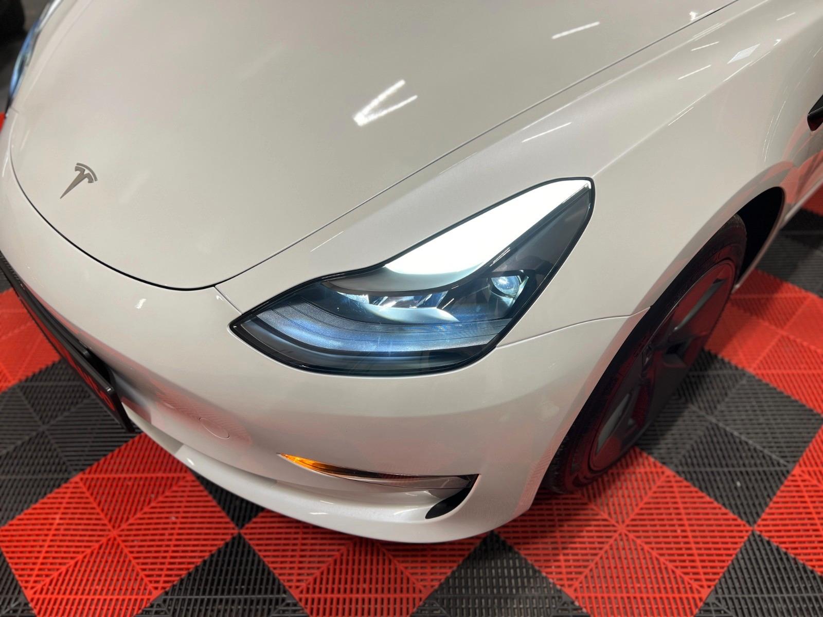 Tesla Model 3 Premium