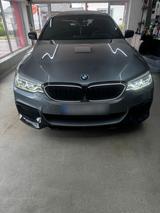 BMW 5er G30  540D M-Paket - BMW 540 in Saarbrücken