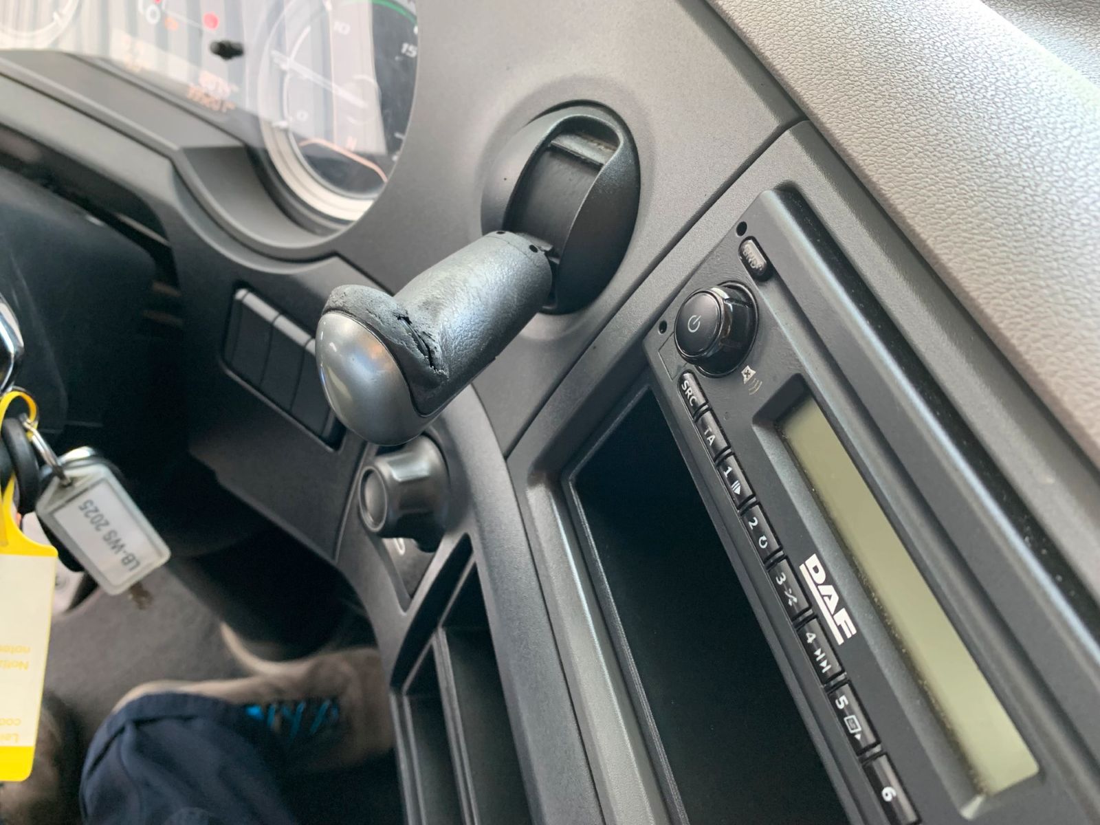 Fahrzeugabbildung DAF FT XF 480 SC LD