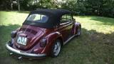 Volkswagen Käfer Cabrio mit Typ 4 Motor - Volkswagen Käfer: Rot, Cabrio