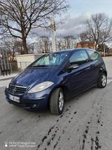 Mercedes-Benz Mercedes Benz A170 - Mercedes-Benz A 170 in Stuttgart