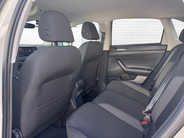 Fahrzeugabbildung Volkswagen Taigo Life 1.0 TSI 95 PS 5-Gang APP LED SHZG